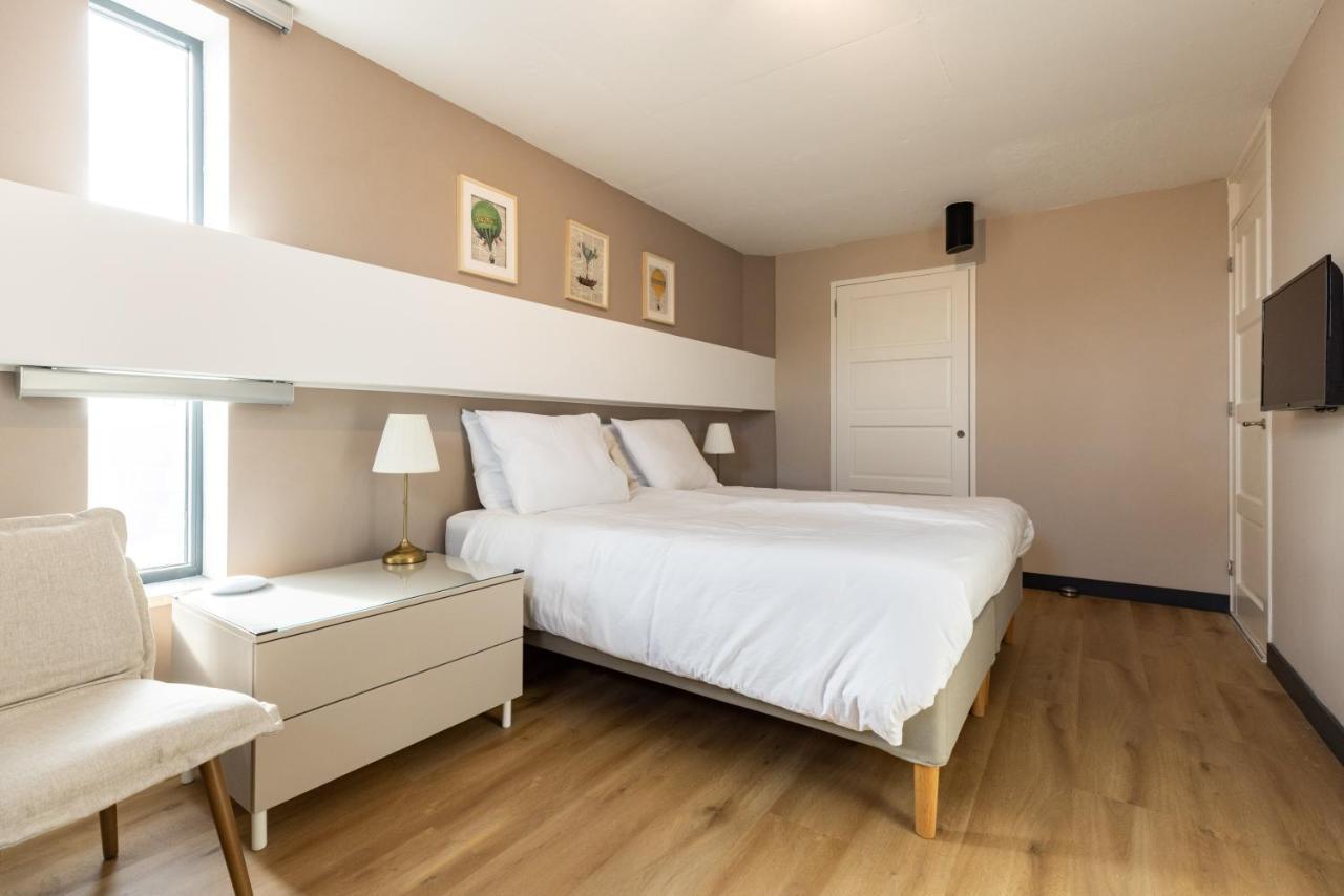 Roelofarendsveen B&B De Tulpentoren المظهر الخارجي الصورة